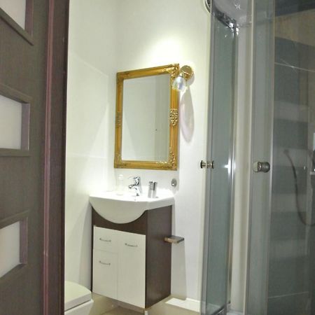 Panoramic View Apartment Poznyaky Kyiv Exterior foto